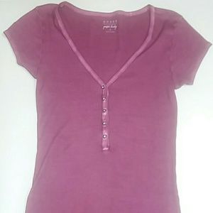 Guess perfect henley in a soft mulberry shade